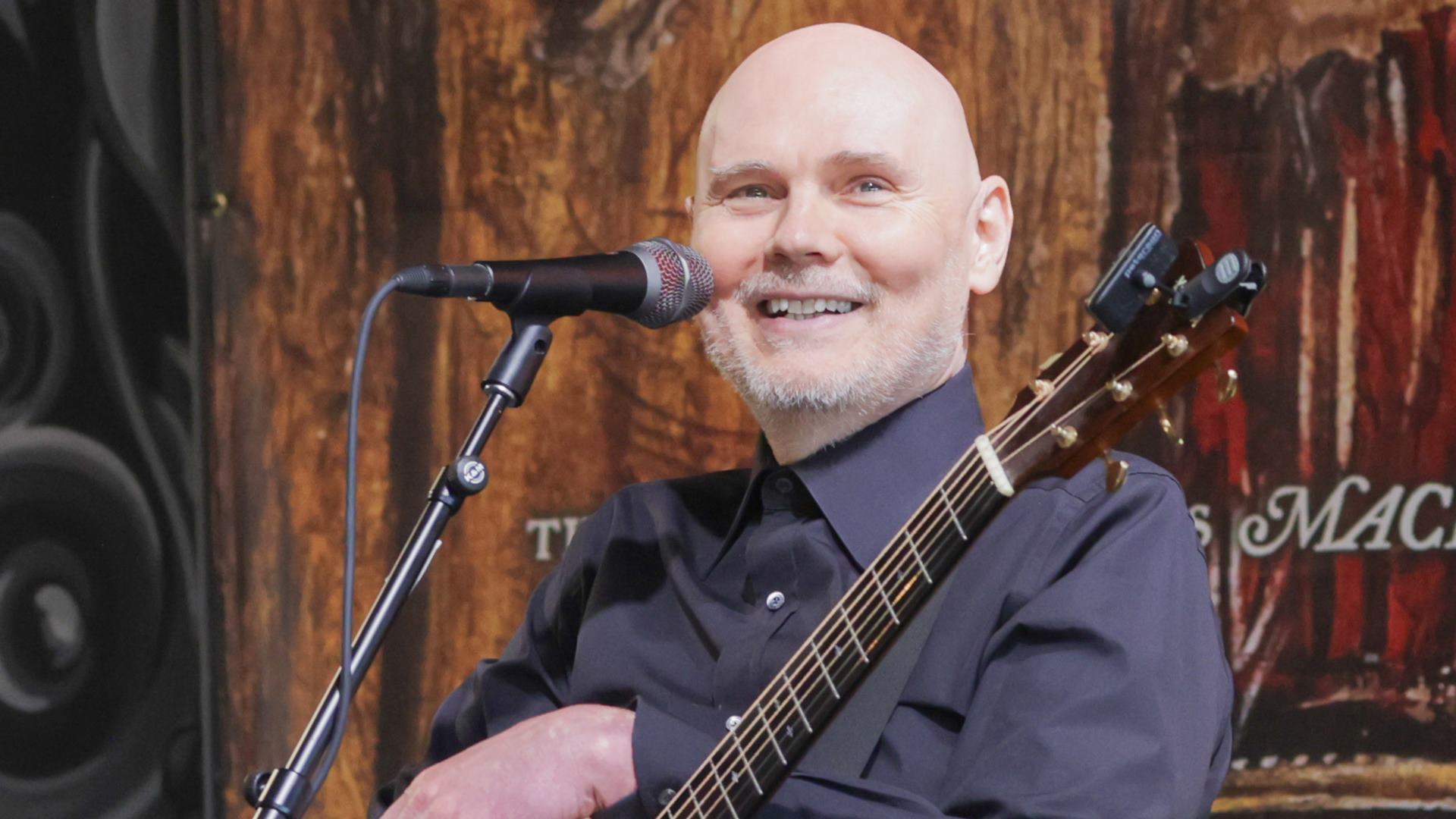 Billy Corgan Afirma que Joy Division é a banda mais influente do século XX após os Beatles