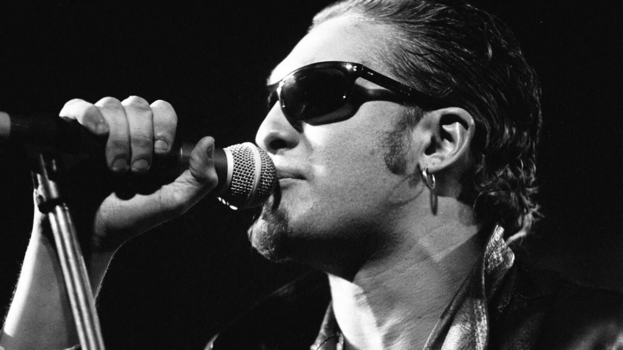 Ícones do rock prestam tributo a Layne Staley em novo livro
