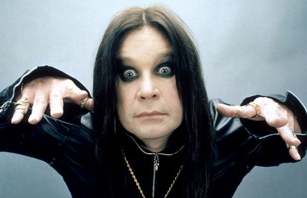 Trump e Rei Charles III Enviam Mensagens à Família Osbourne Após a Morte de Ozzy